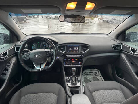2018 Hyundai Ioniq Hybrid SEL