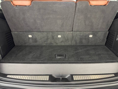 2020 Cadillac Escalade Premium Luxury