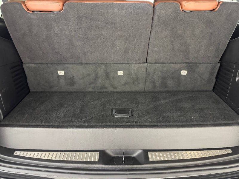 2020 Cadillac Escalade Premium Luxury