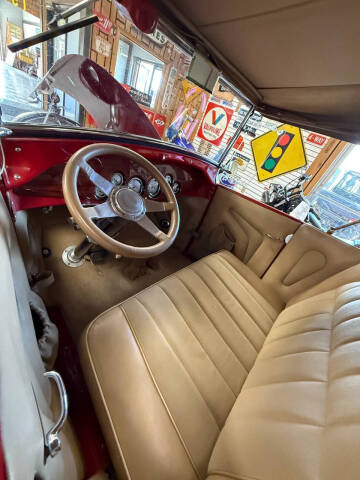 1929 Ford Model A (Custom)