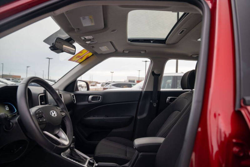 2025 Hyundai Venue SEL