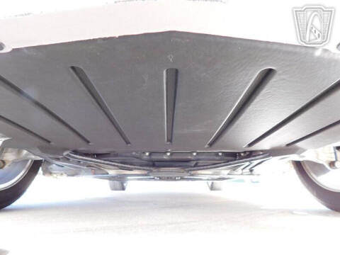 2005 Ford Thunderbird Deluxe