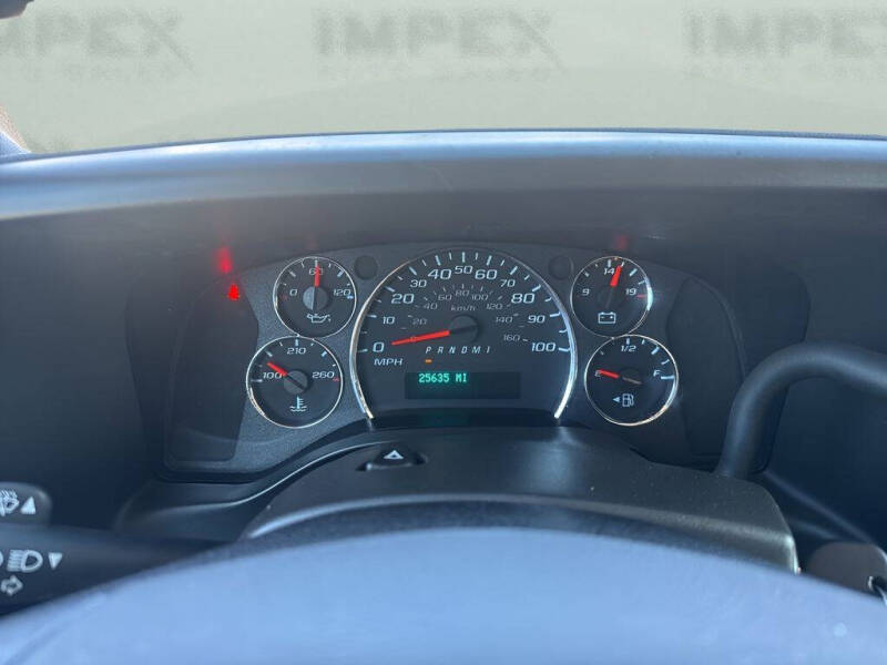 2023 GMC Savana 2500