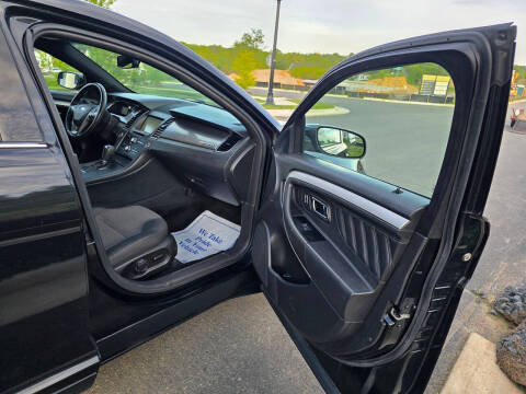 2015 Ford Taurus SEL