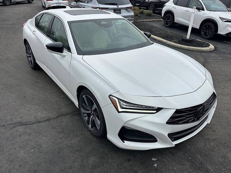 2025 Acura TLX w/Tech