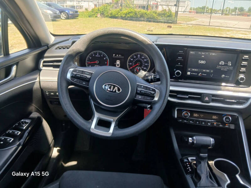 2021 Kia K5 LX