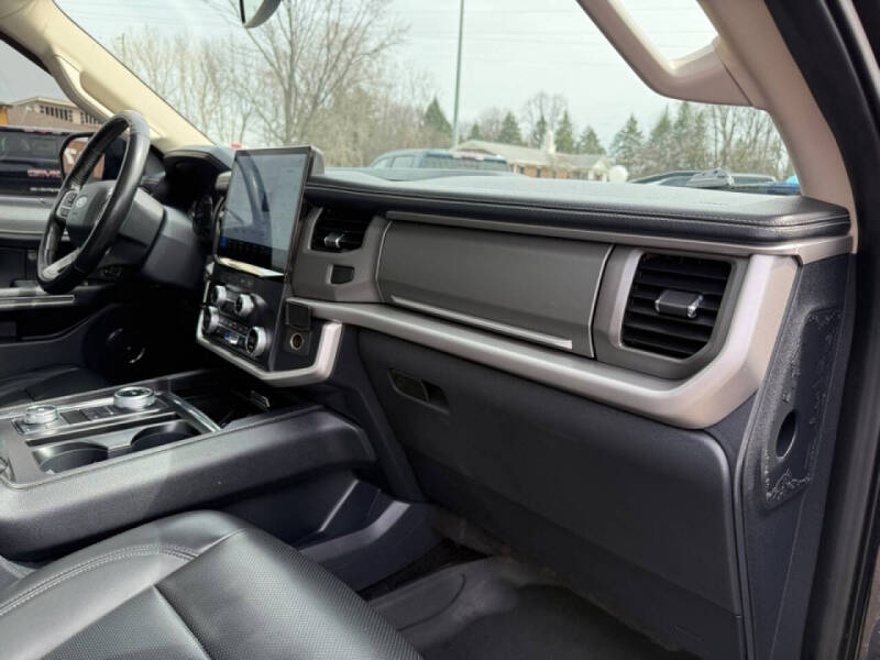 2022 Ford Expedition XLT