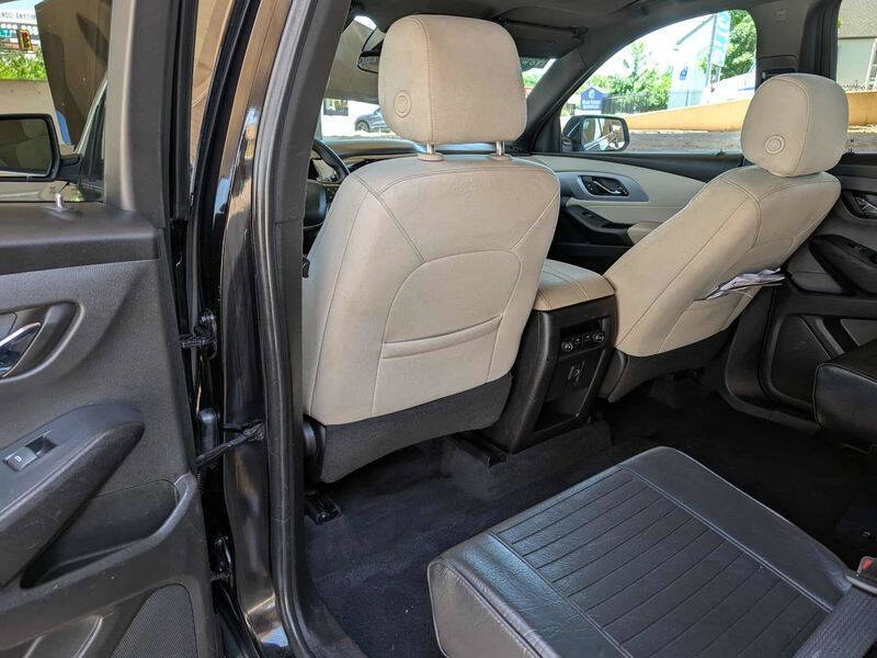 2022 Chevrolet Traverse LS