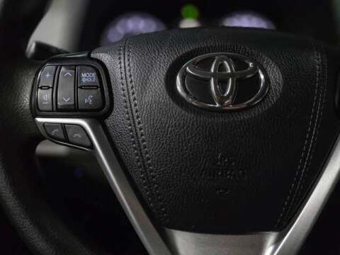 2020 Toyota Sienna LE 7-Passenger