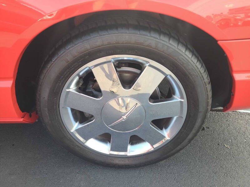 2002 Ford Thunderbird Deluxe