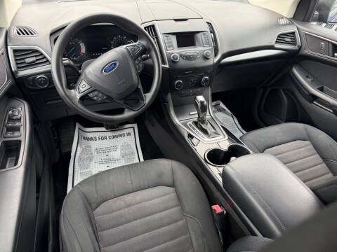 2015 Ford Edge SE