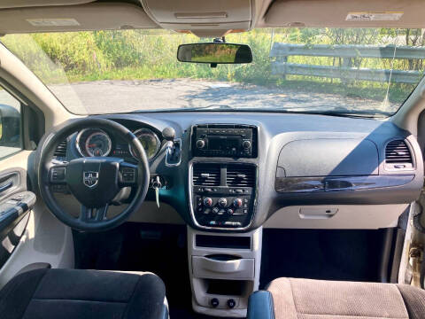 2013 Dodge Grand Caravan SE