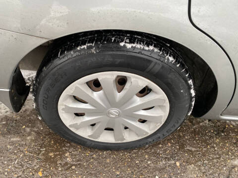 2013 Nissan Versa 1.6 S