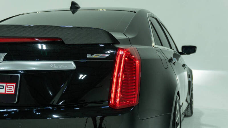 2016 Cadillac CTS-V