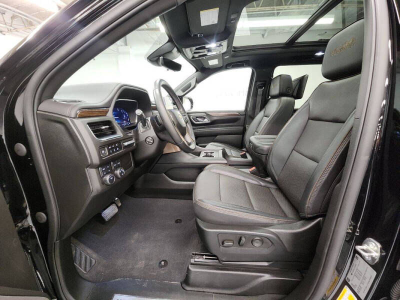 2023 Chevrolet Suburban High Country