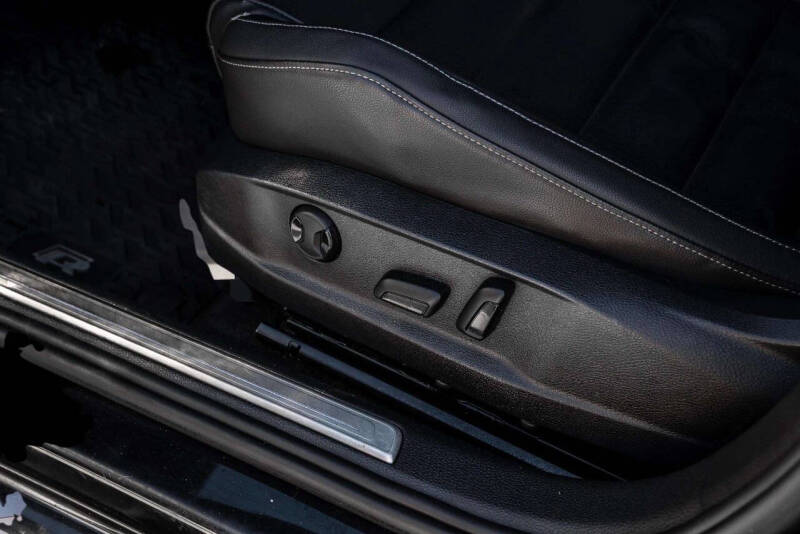 2016 Volkswagen Golf R 4Motion