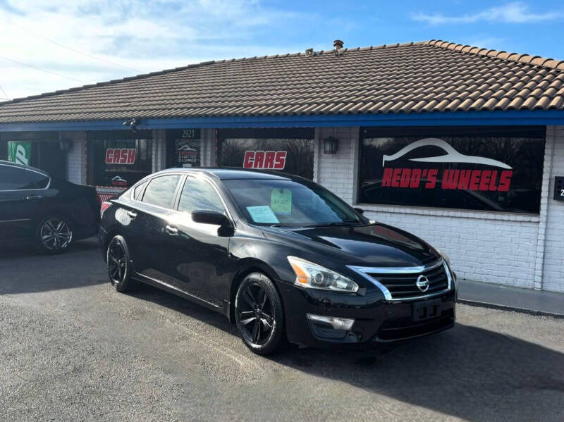 2015 Nissan Altima for sale at Redd's Wheels in Garland TX