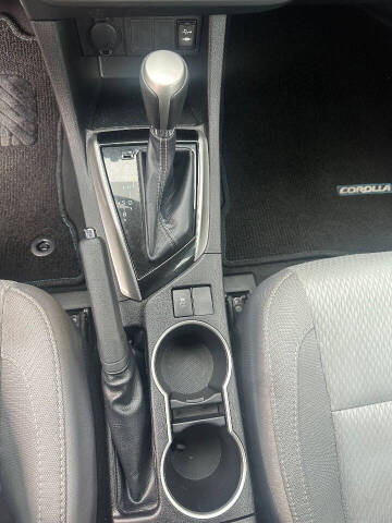 2015 Toyota Corolla LE