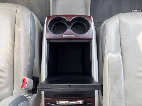 2011 Toyota Sienna Limited 7-Passenger