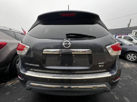 2013 Nissan Pathfinder SV