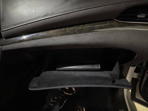 2018 Cadillac Escalade Platinum