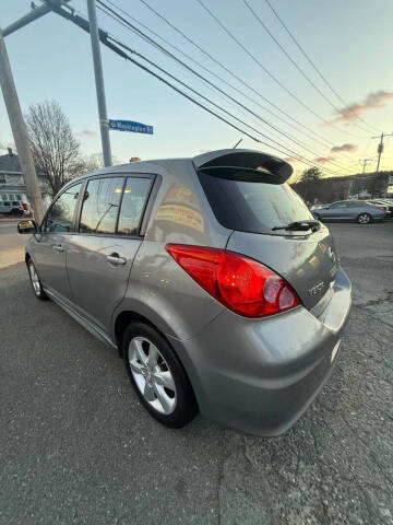 2012 Nissan Versa 1.8 S