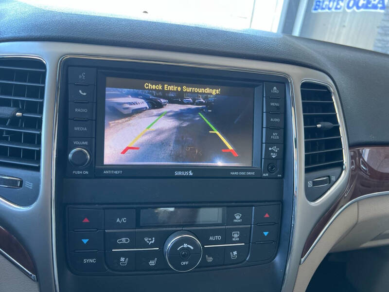 2013 Jeep Grand Cherokee Limited photo 25