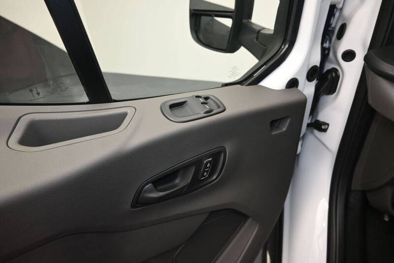 2026 Ford Transit 250
