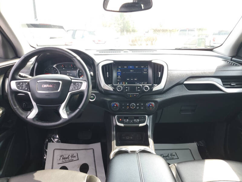 2024 GMC Terrain SLT