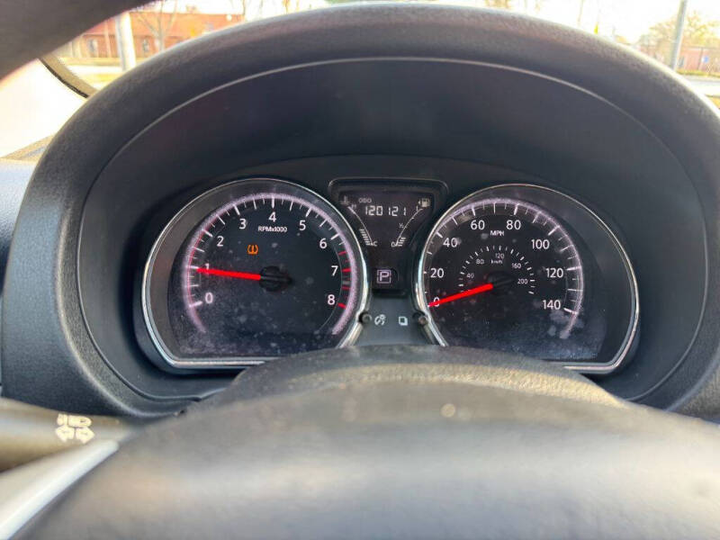 2016 Nissan Versa 1.6 SV