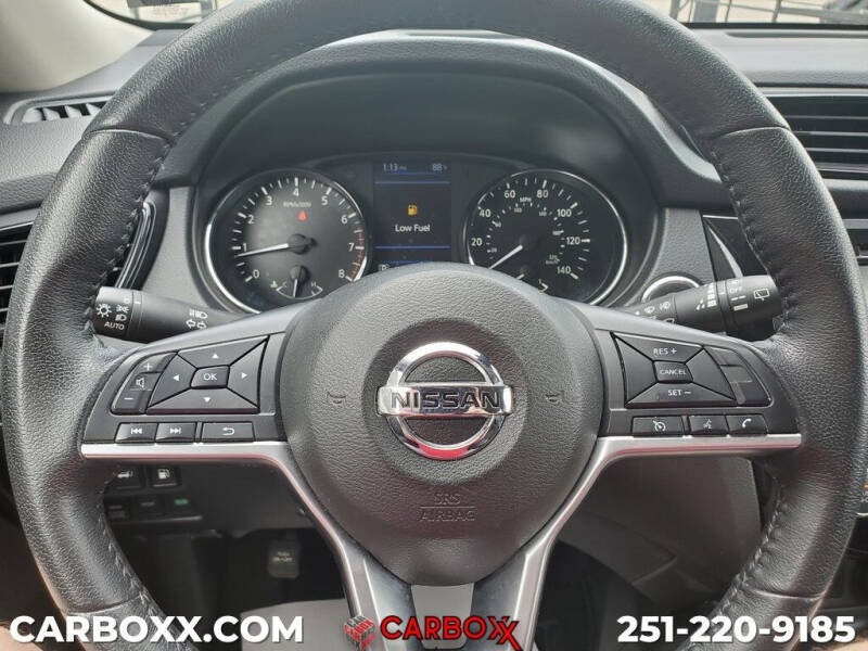 2020 Nissan Rogue SV