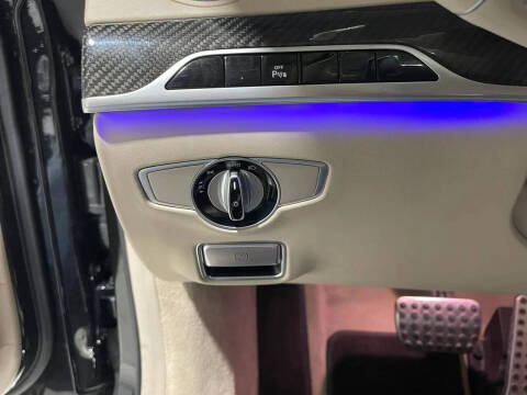 2016 Mercedes-Benz S-Class AMG S 63