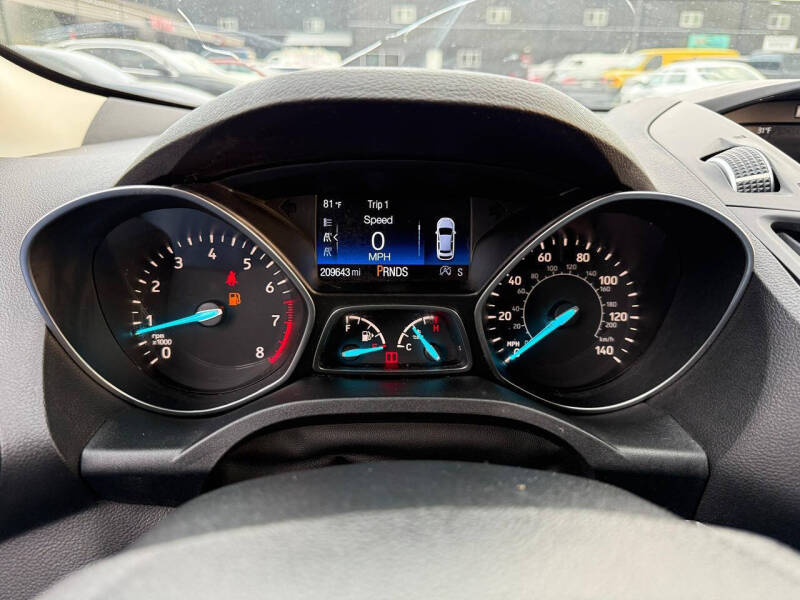 2017 Ford Escape SE