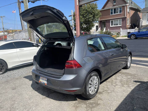 2015 Volkswagen Golf TSI S