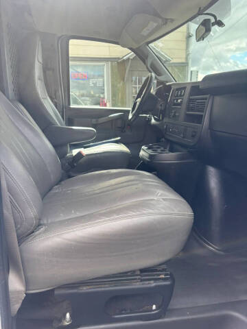 2019 Chevrolet Express 2500