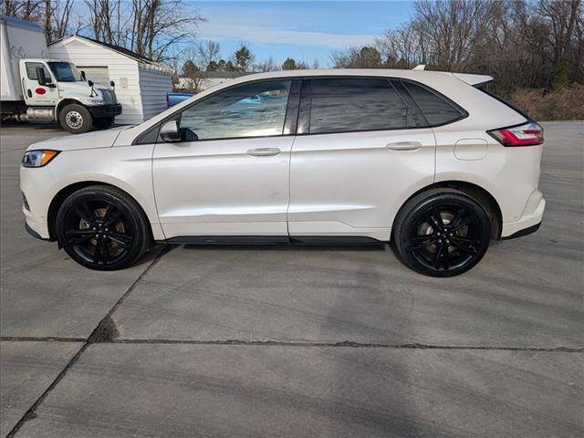 2019 Ford Edge ST