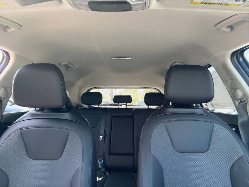 2025 Kia Niro Plug-In Hybrid EX