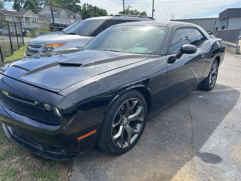 2015 Dodge Challenger SXT Plus