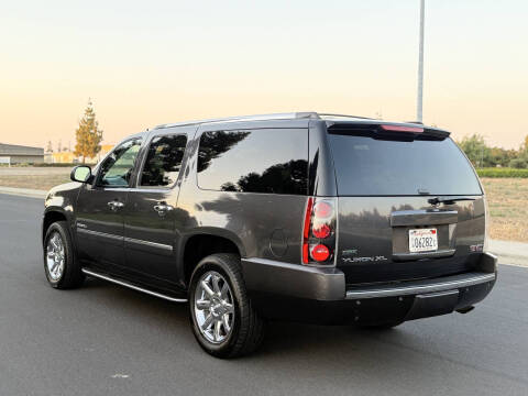 2010 GMC Yukon XL Denali