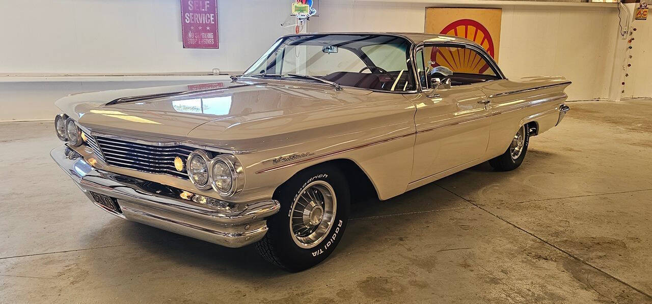 1960 Pontiac Ventura 9