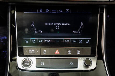 2021 Audi Q8 quattro Premium Plus 55 TFSI