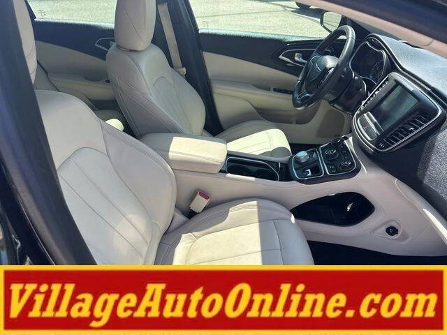 2015 Chrysler 200 C