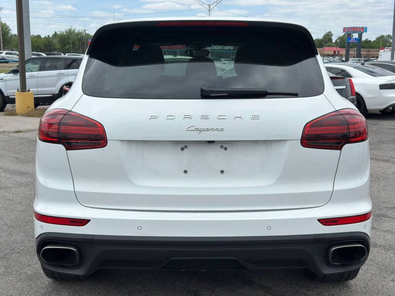 2016 Porsche Cayenne