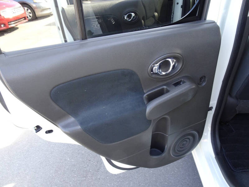 2010 Nissan cube 1.8