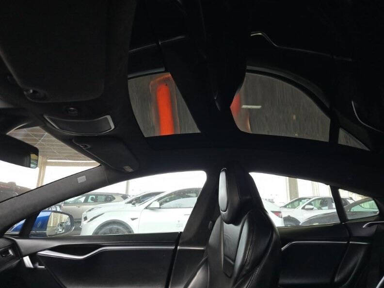 2017 Tesla Model S 75D