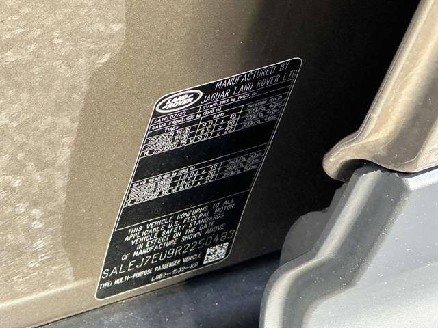 2024 Land Rover Defender 110 P400 S