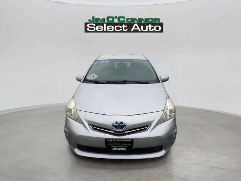 2013 Toyota Prius v Five