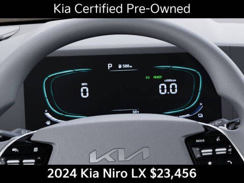 2024 Kia Niro LX