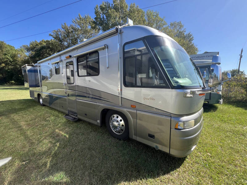 2002 Foretravel GV320 4010