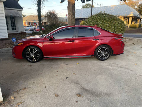 2020 Toyota Camry SE
